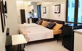 Kl Tower Studio Legazpi Village, Makati Near Greenbelt & Aim Makati